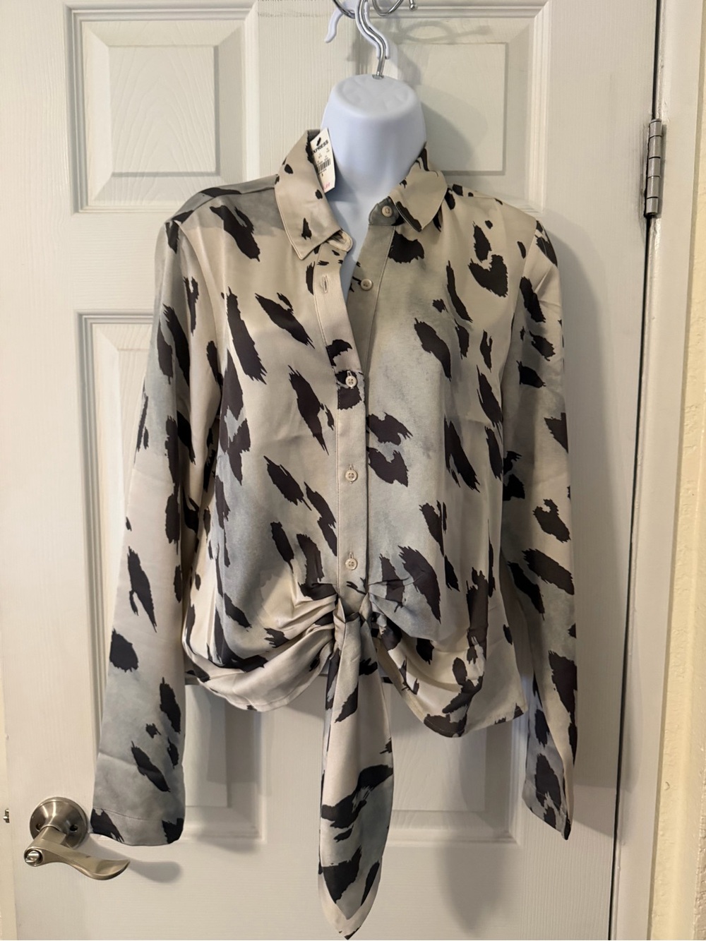 Express Beige and Black Tie-Front Button-Down Shirt